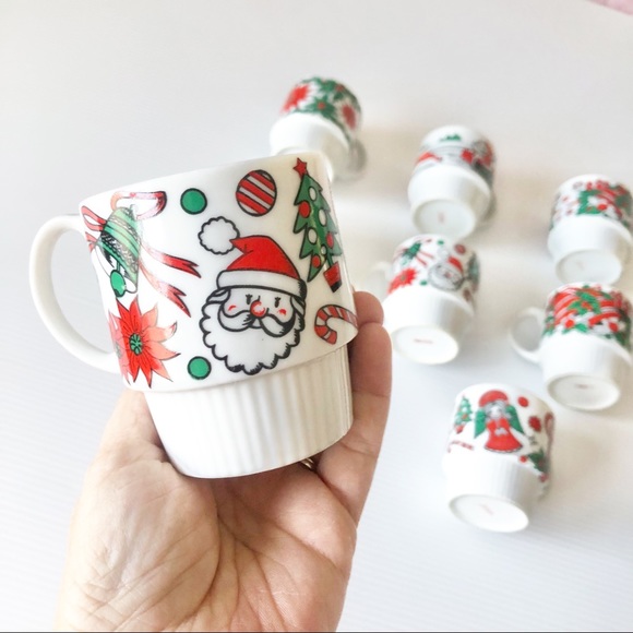 SOLD**Vintage Mid Century 50s 60s Christmas Stacking Cups Mugs Set of 8 - Picture 10 of 16